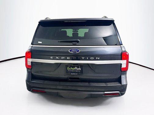 2022 Ford Expedition Max XLT