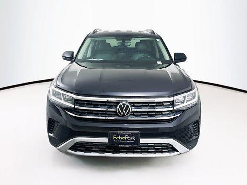 2023 Volkswagen Atlas 3.6L SE w/Technology