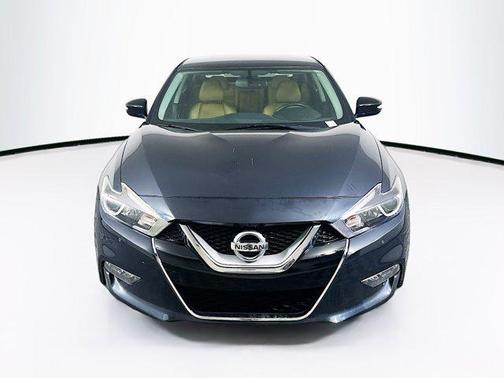 2016 Nissan Maxima 3.5 SR