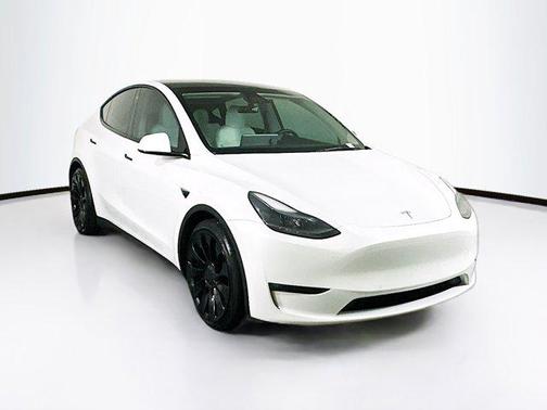 Pearl White Multi-Coat 2022 Tesla Model Y Performance Dual Motor All-Wheel Drive