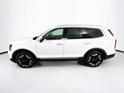 Glacial White Pearl 2025 Kia Telluride S