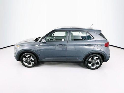 Ecotronic Gray 2025 Hyundai VENUE SEL