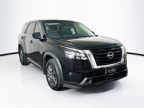 2024 Nissan Pathfinder S FWD