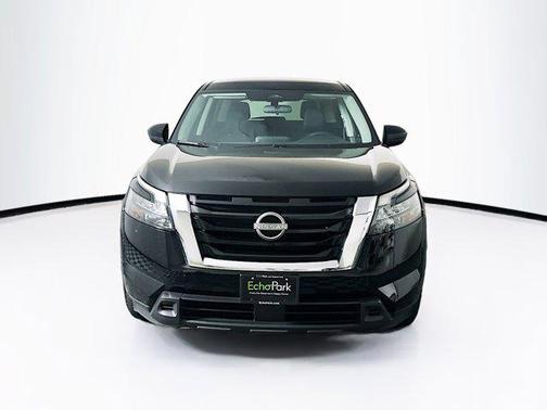 2024 Nissan Pathfinder S FWD
