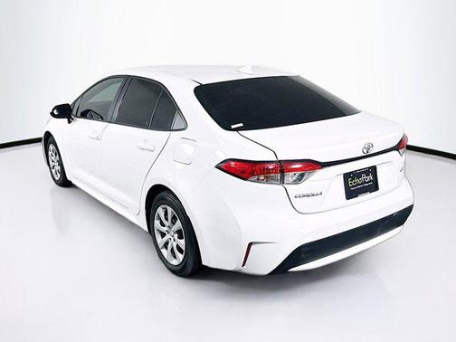 Super White 2021 Toyota Corolla LE