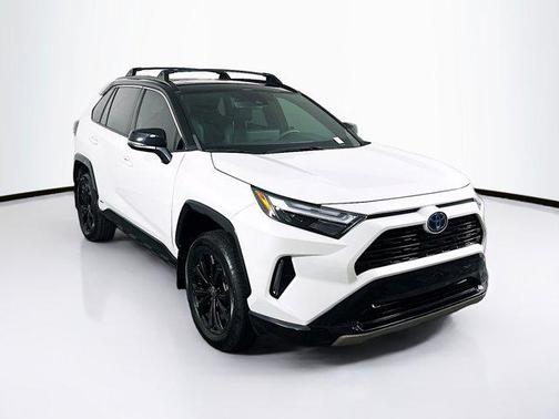 2023 Toyota RAV4 Hybrid SE