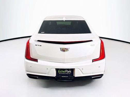 2018 Cadillac XTS Luxury