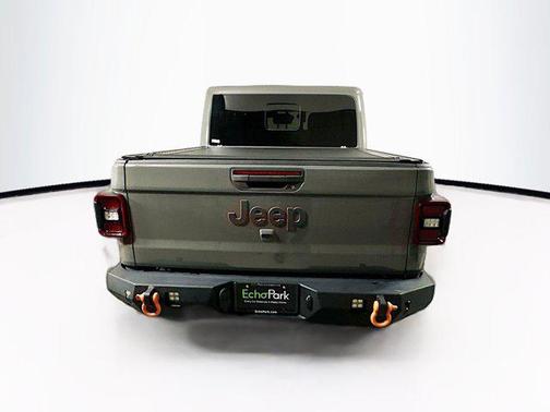 Sting-Gray Clearcoat 2022 Jeep Gladiator Mojave 4x4