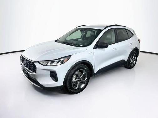 Space Silver Metallic 2025 Ford Escape ST-Line