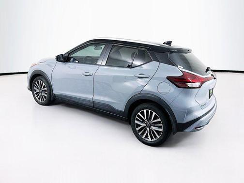 Gray/Super Black 2023 Nissan Kicks SV