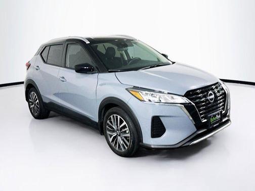 Gray/Super Black 2023 Nissan Kicks SV