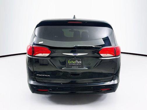2018 Chrysler Pacifica L