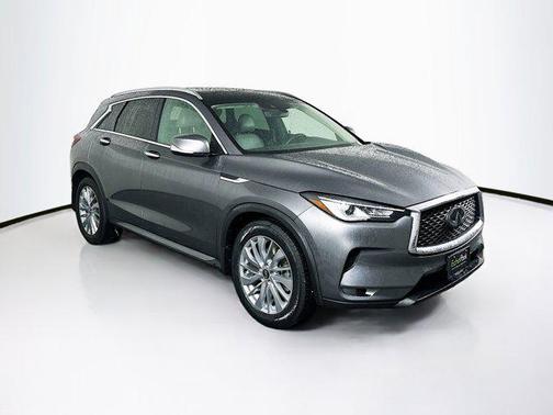 2023 INFINITI QX50 LUXE AWD