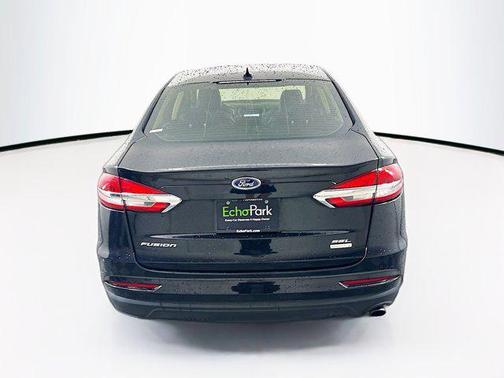 2020 Ford Fusion SEL
