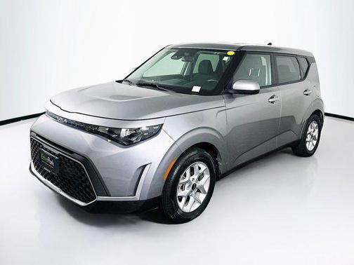 Steel Gray 2025 Kia Soul LX