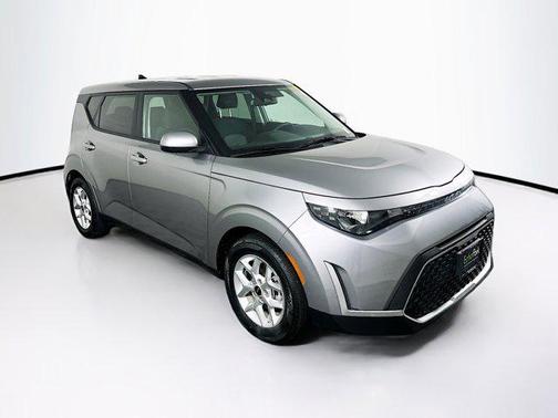 Steel Gray 2025 Kia Soul LX
