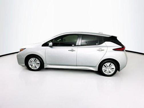 Brilliant Silver Metallic 2024 Nissan Leaf S