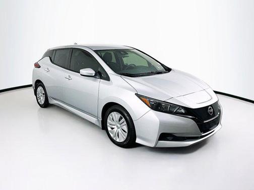 Brilliant Silver Metallic 2024 Nissan Leaf S
