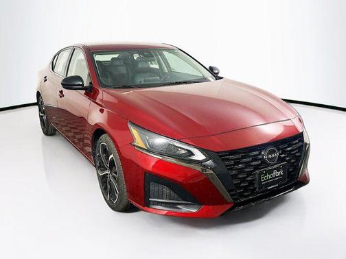 2023 Nissan Altima SR FWD
