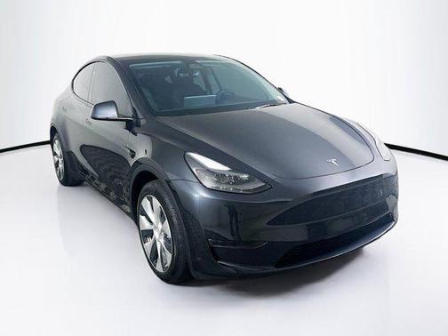2024 Tesla Model Y Long Range Dual Motor All-Wheel Drive