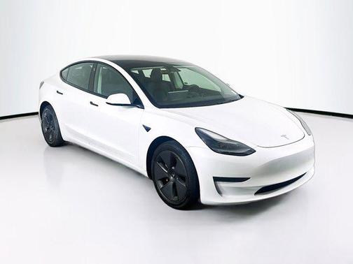 2023 Tesla Model 3 Standard Range