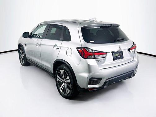 2024 Mitsubishi Outlander Sport SE