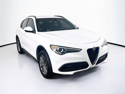 2022 Alfa Romeo Stelvio Sprint