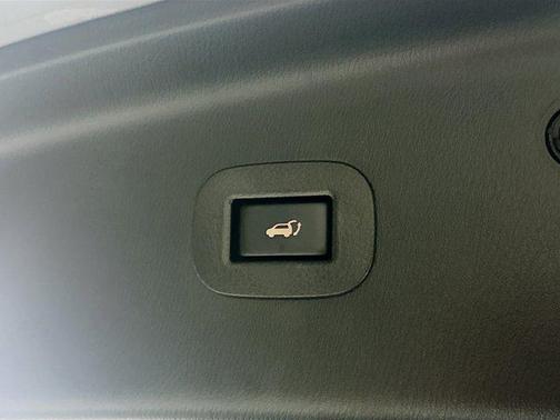 2020 Nissan Armada SL 2WD