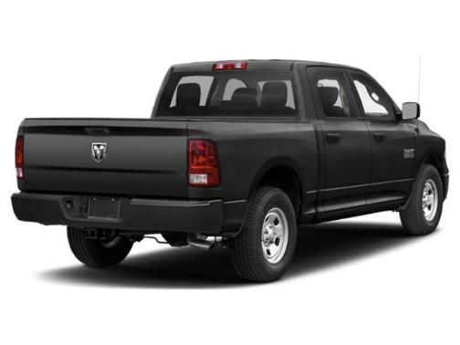Brilliant Black Crystal Pearlcoat 2019 RAM 1500 Tradesman