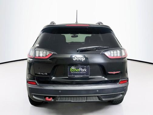 Diamond Black Crystal Pearlcoat 2020 Jeep Cherokee Trailhawk