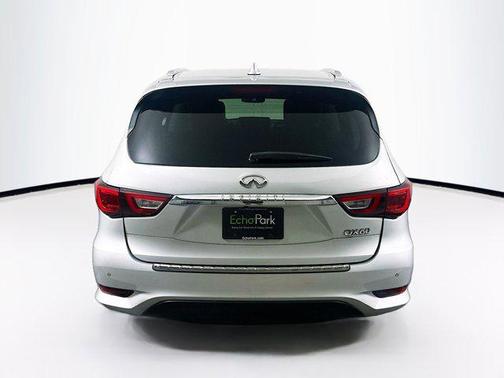 2016 INFINITI QX60 Base
