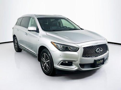 2016 INFINITI QX60 Base