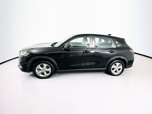 Crystal Black Pearl 2025 Honda HR-V LX