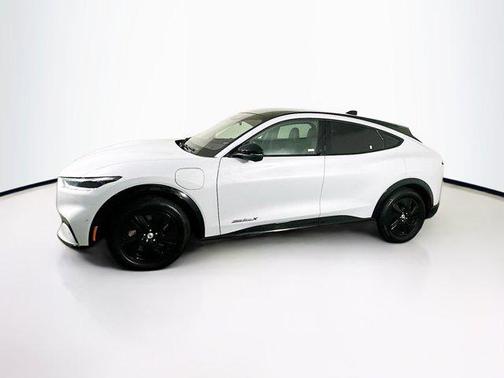 2021 Ford Mustang Mach-E California Route 1