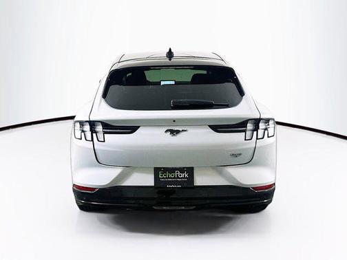 2021 Ford Mustang Mach-E California Route 1