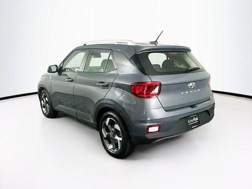 Ecotronic Gray 2025 Hyundai VENUE SEL