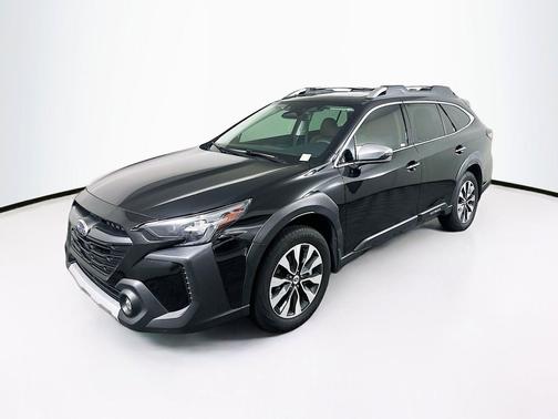 Crystal Black Silica 2023 Subaru Outback Touring XT