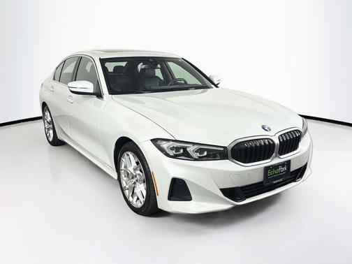 Mineral White Metallic 2025 BMW 330 330i