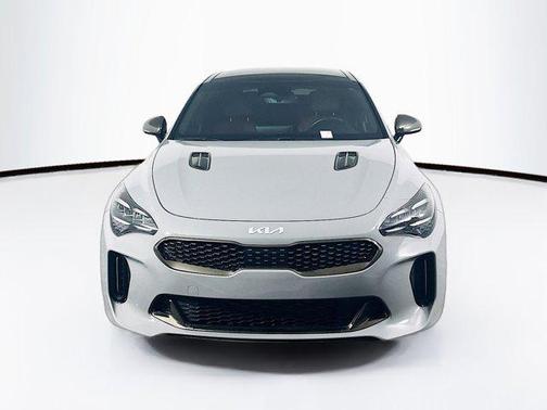 2022 Kia Stinger GT1