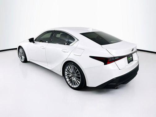 2023 Lexus IS 300 Base