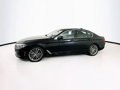 2019 BMW 530 530i