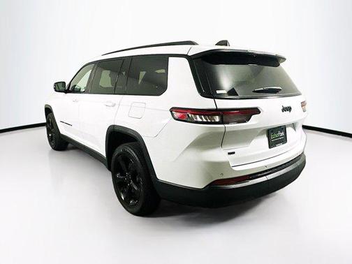 Bright White Clearcoat 2023 Jeep Grand Cherokee L Altitude