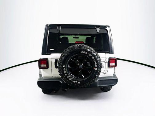 2022 Jeep Wrangler Willys