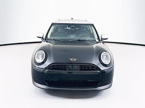 2025 MINI Hardtop Cooper