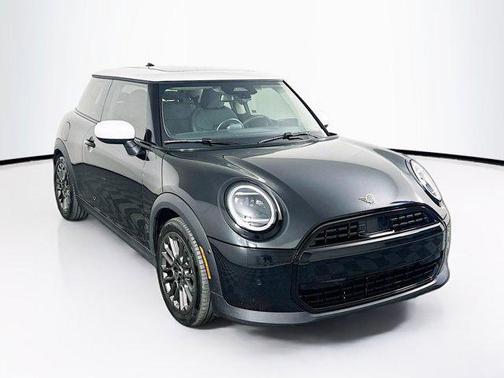 2025 MINI Hardtop Cooper