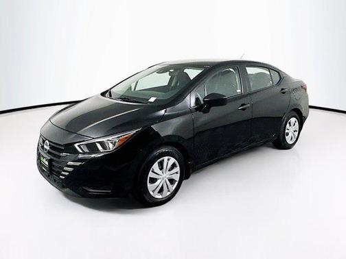 2024 Nissan Versa 1.6 S