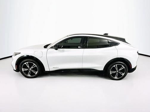 Space White Metallic 2023 Ford Mustang Mach-E Premium