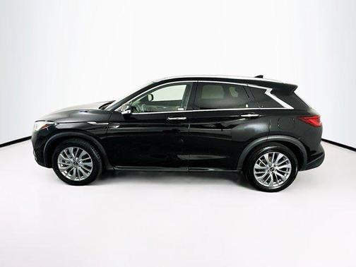 2024 INFINITI QX50 LUXE