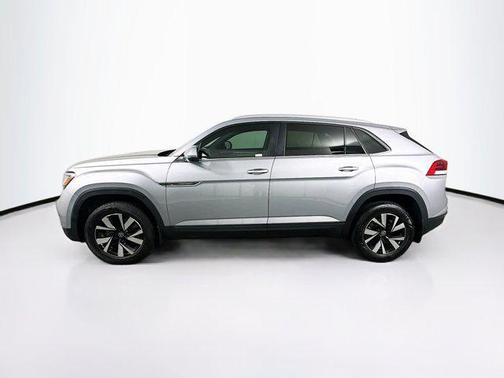 2022 Volkswagen Atlas Cross Sport 2.0T SE