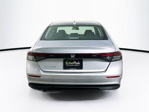 2025 Honda Accord LX 1.5T